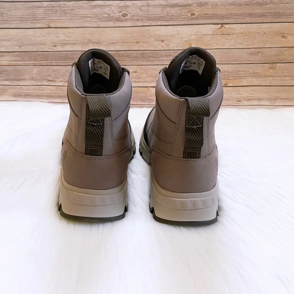 Timberland Men’s TBL Originals Ultra Waterproof Chukka Boots In Beige - Picture 3 of 7